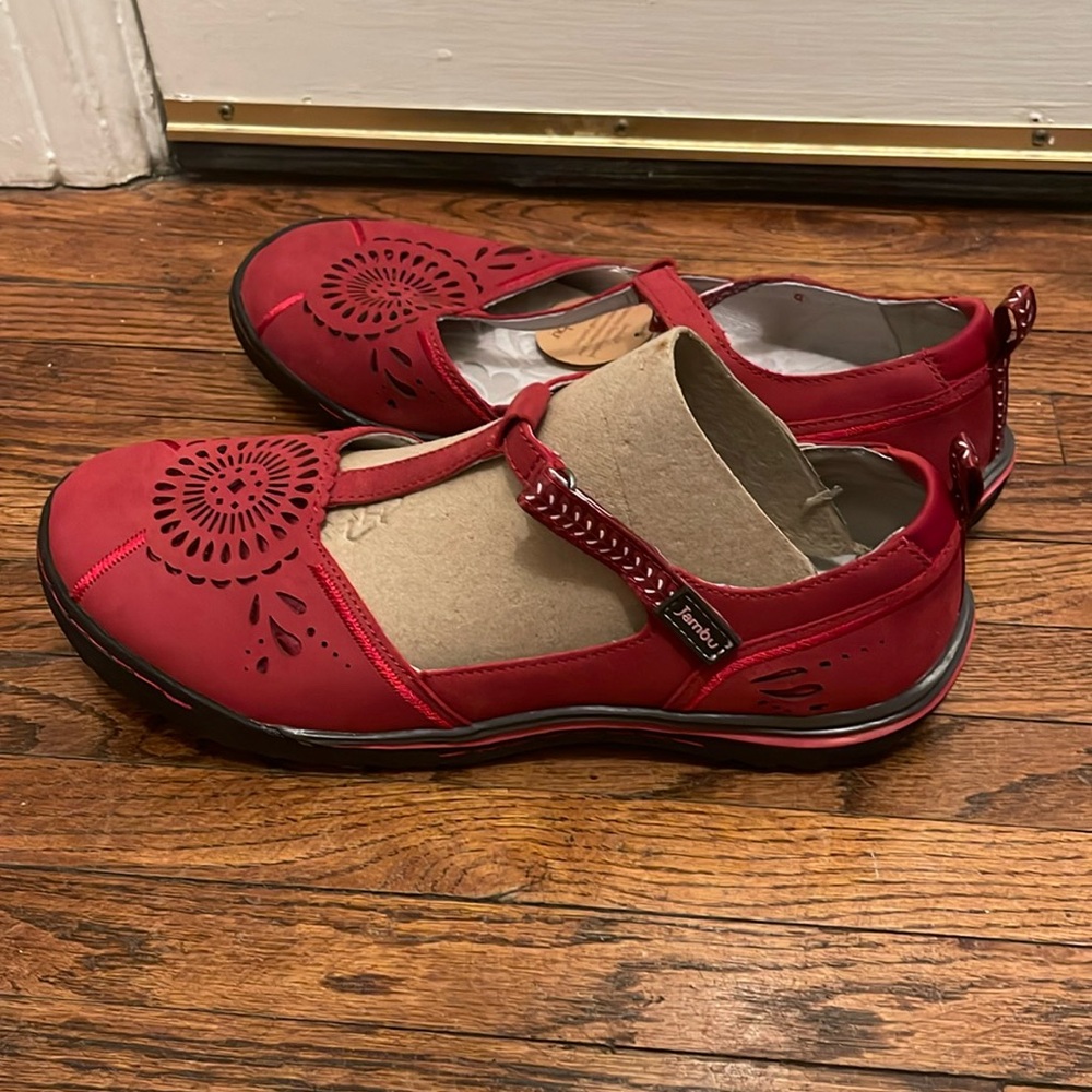 Jambu Sandals
